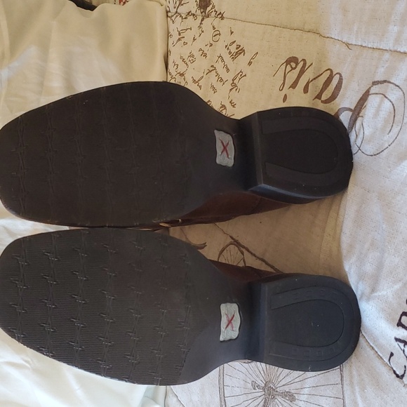 Twisted X boots 8.5B - Picture 8 of 9